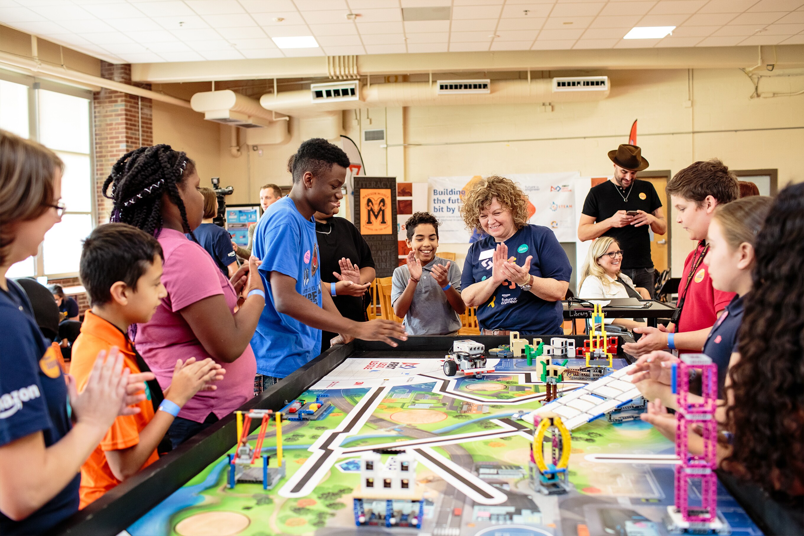 Middle School - Amazon Future Engineer